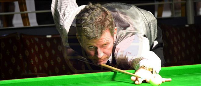 Peter Gilchrist during his match against Pankaj Advani